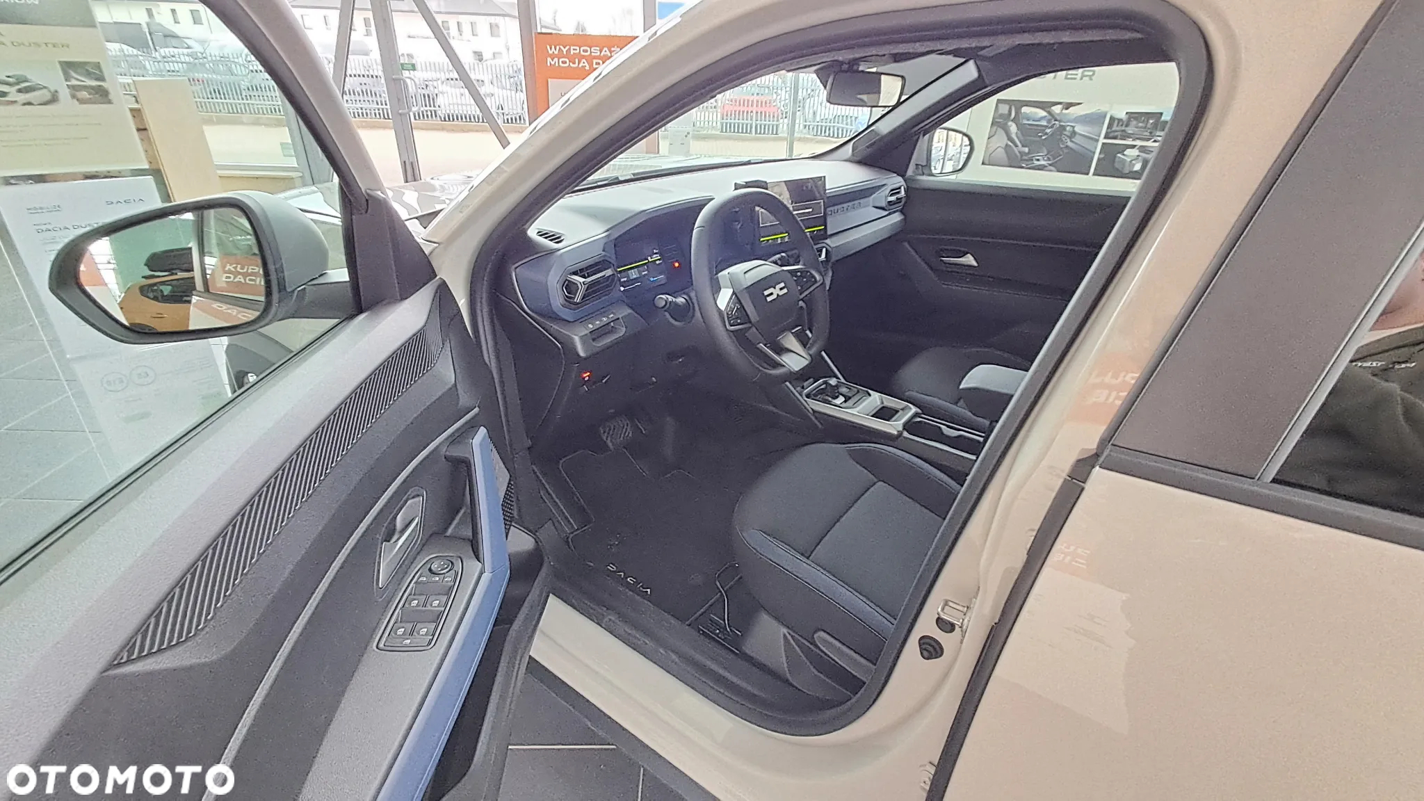 Dacia Duster 1.6 Full Hybrid 140 Journey MMT - 5