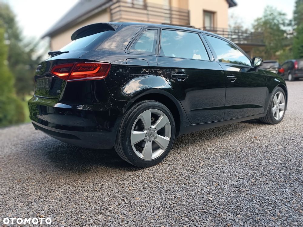 Audi A3 Sportback 1.6 TDI Sport - 14