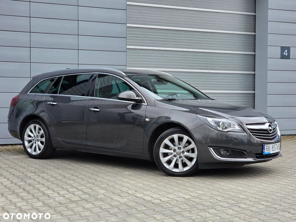 Opel Insignia 1.4 T Cosmo S&S - 9