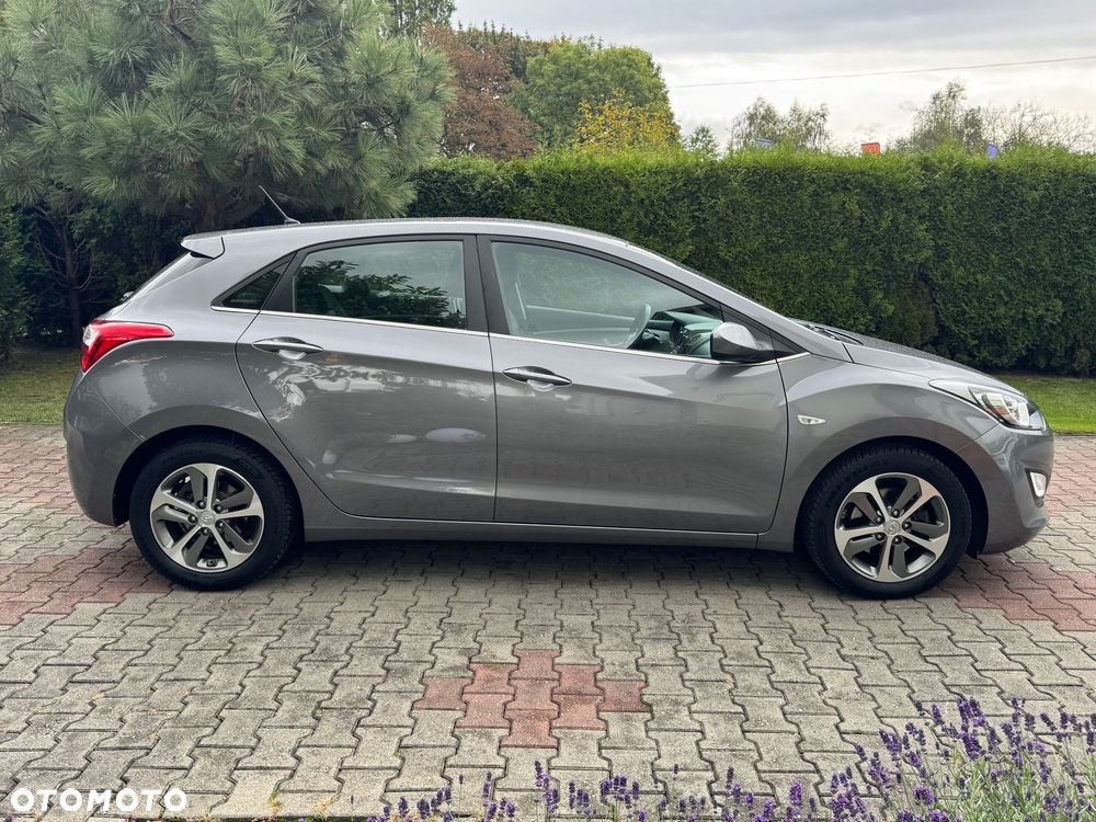 Hyundai i30 1.4 Passion - 7