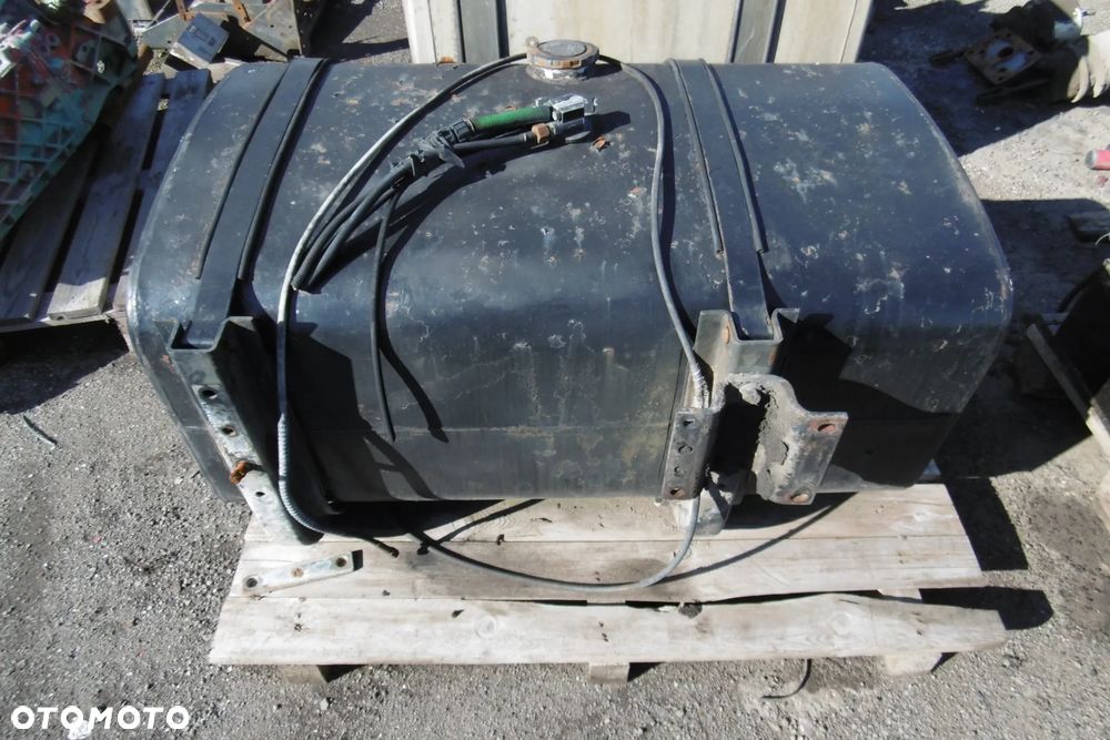 Zbiornik paliwa Man F2000 Tga F90 6x4 8x4 6x6 - 7