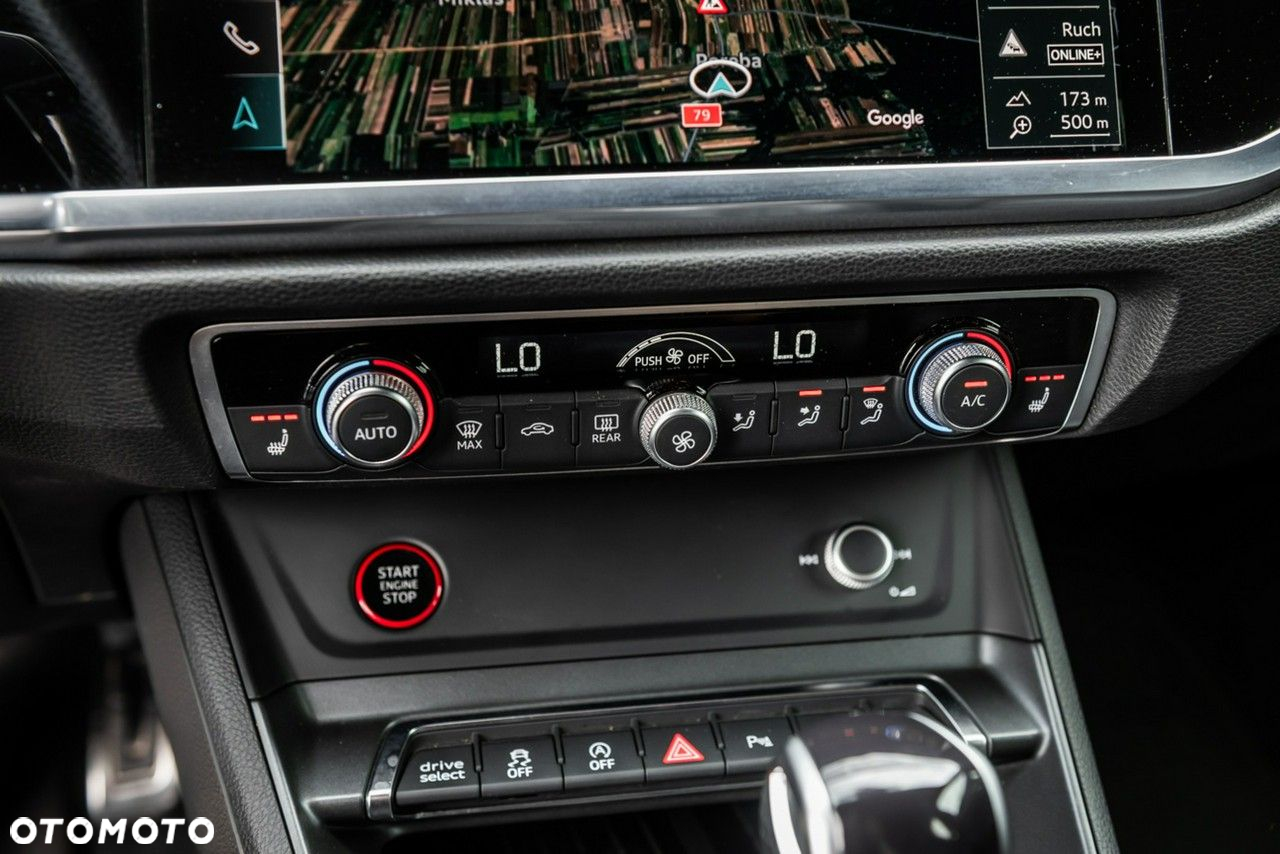Audi RS Q3 - 25