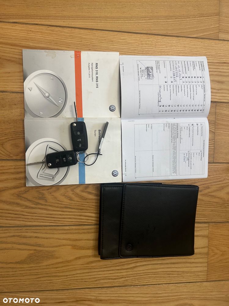 Volkswagen Touran 1.4 TSI Comfortline DSG - 40