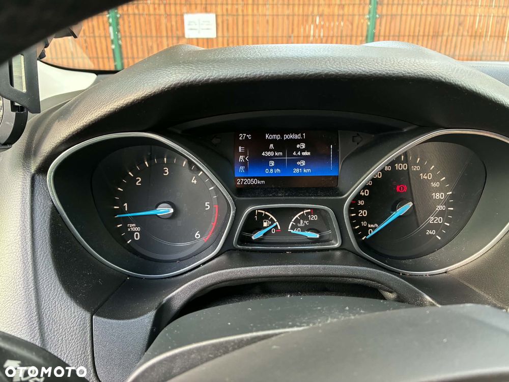 Ford Focus 1.5 TDCi SYNC Edition - 11