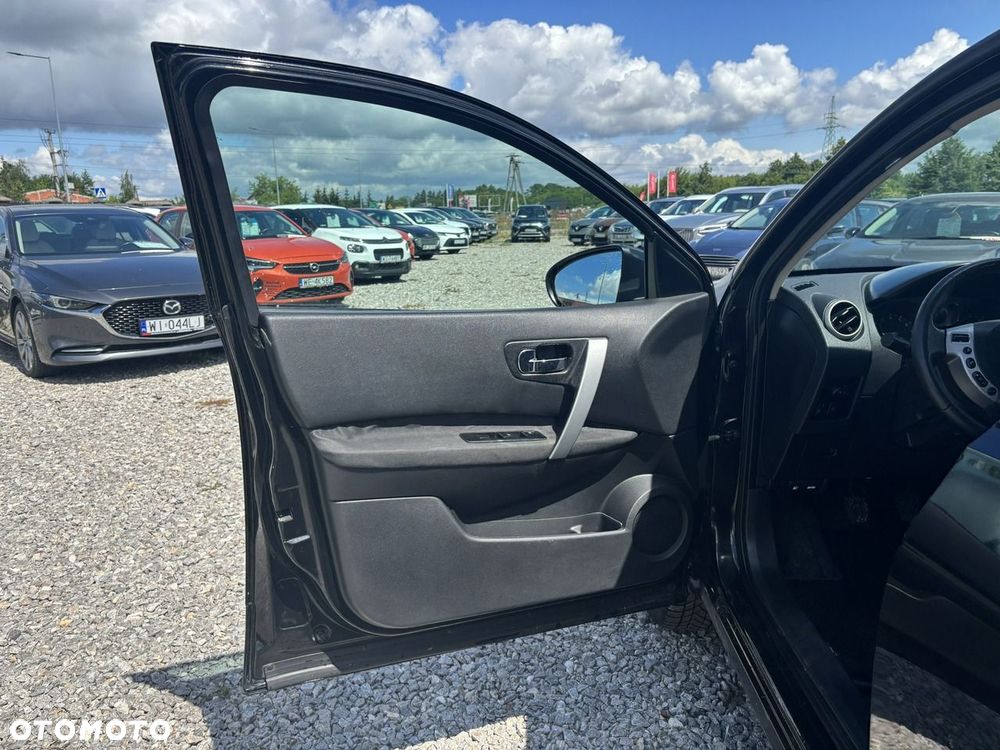 Nissan Qashqai - 17