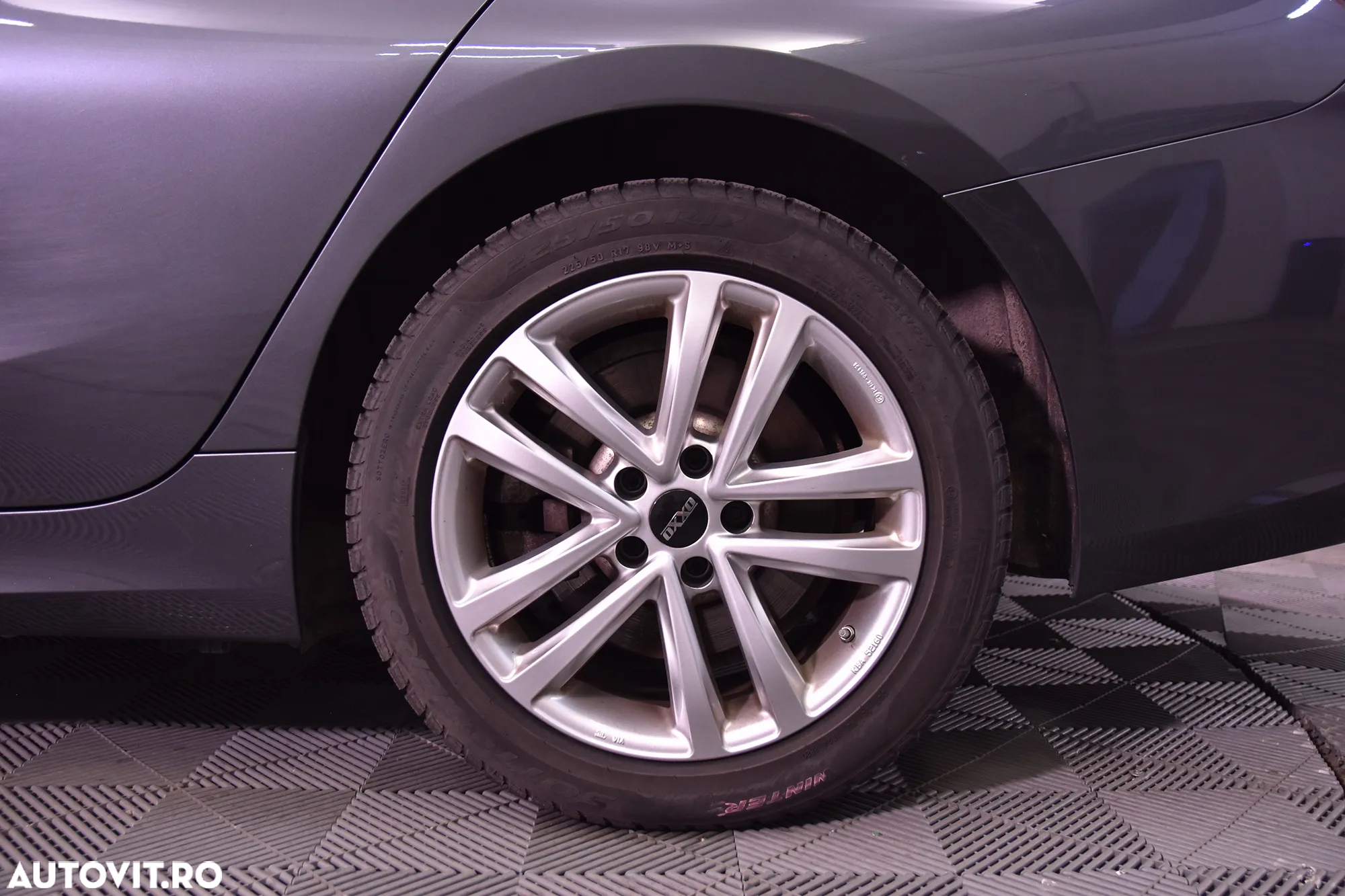 BMW Seria 3 330e AT PHEV - 13