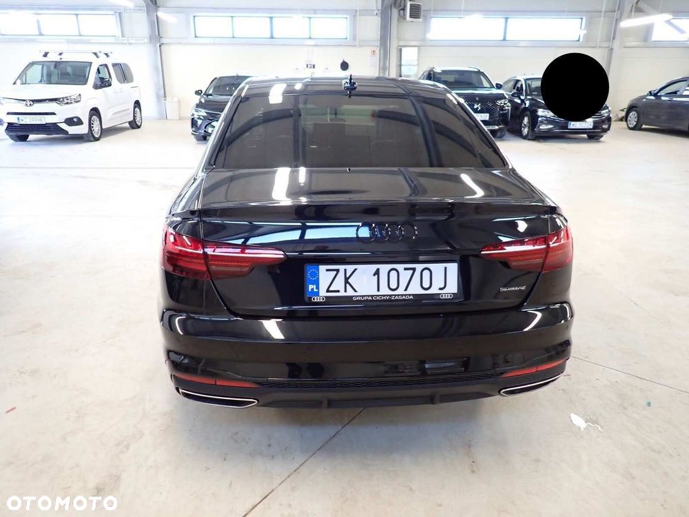 Audi A4 Limousine - 7