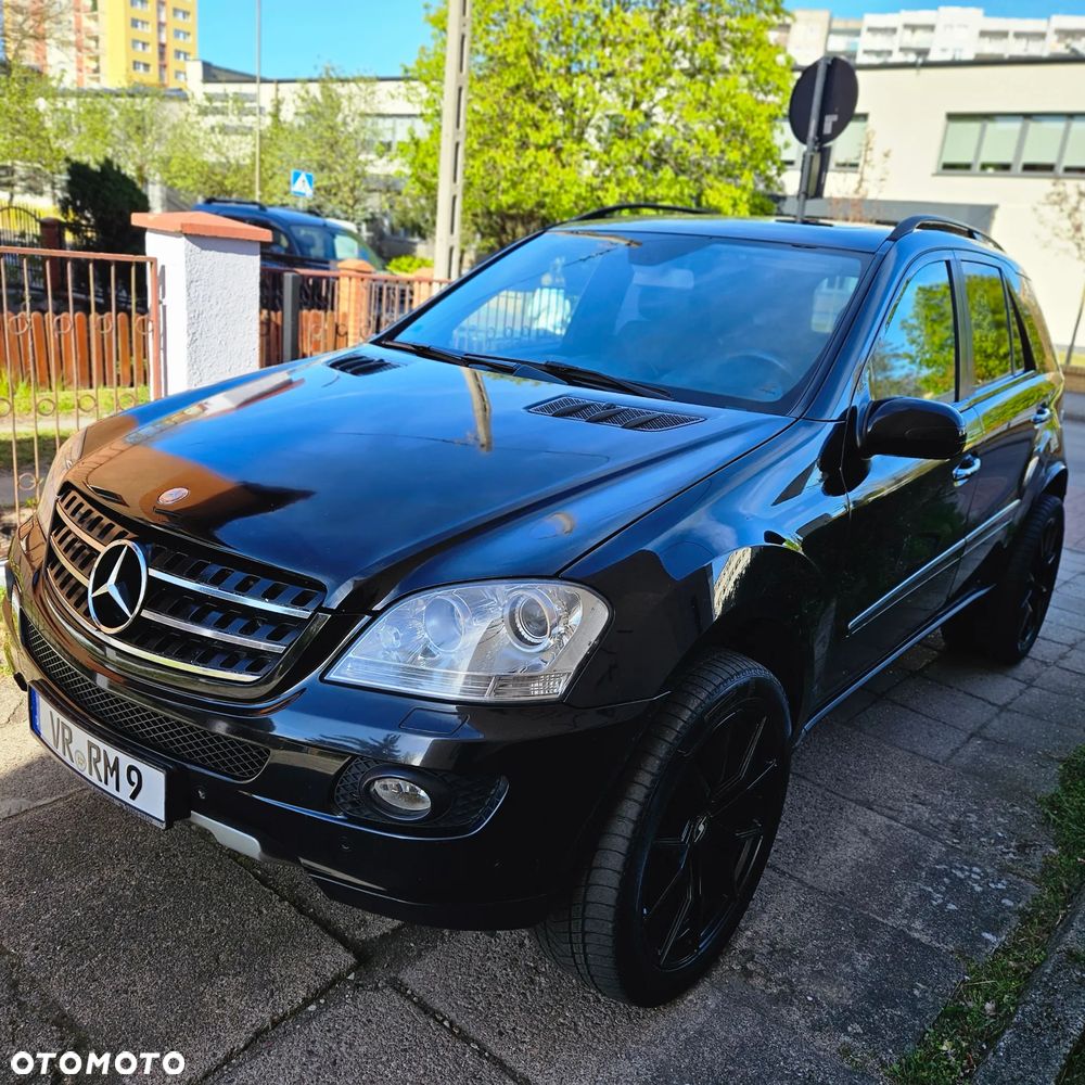 Mercedes-Benz ML - 7