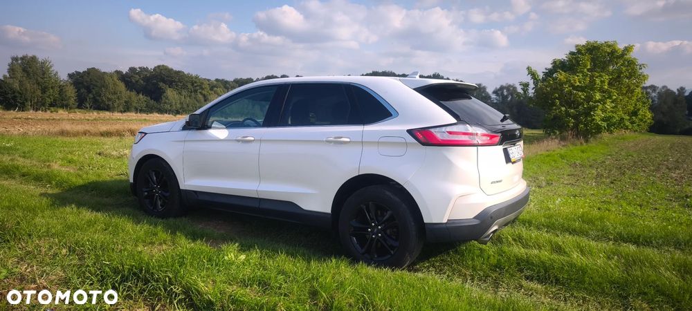 Ford Edge - 2