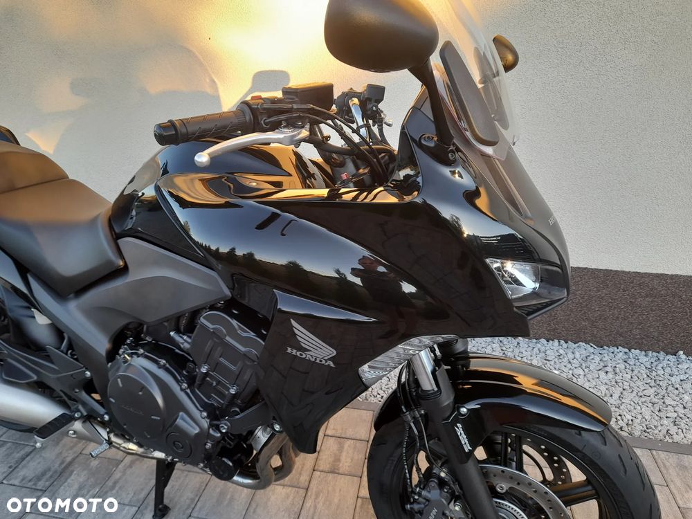 Honda CBF - 6