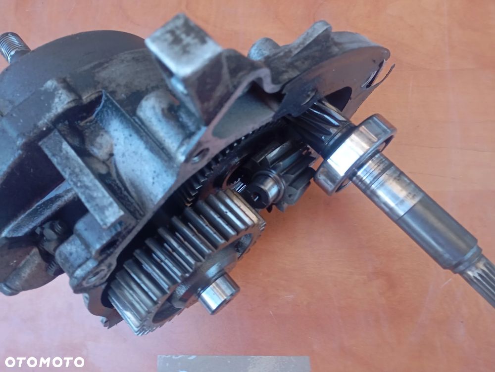 HONDA SH 150 Naped Skrzynia - 3