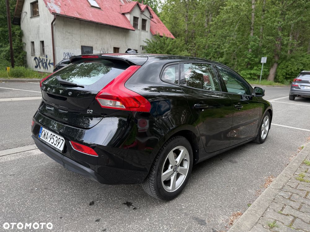 Volvo V40 D2 Powershift Momentum - 4