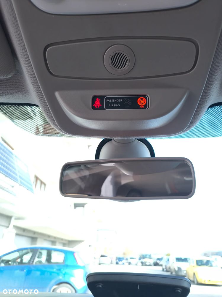 Renault Captur - 23