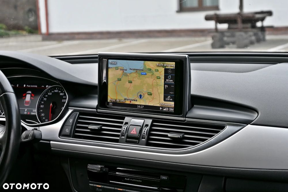 Audi A6 Avant 2.0 TDI Ultra S tronic - 24