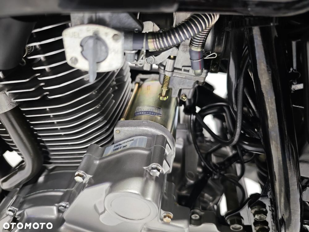 Suzuki DR - 12
