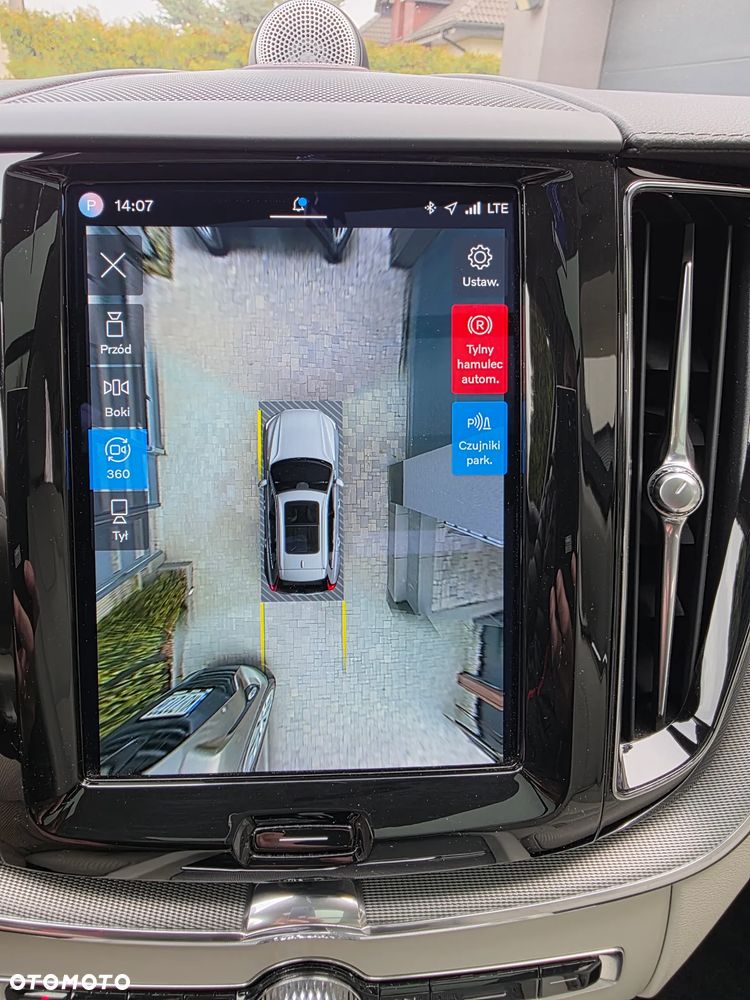 Volvo XC 60 T8 Plug-In Hybrid AWD Ultimate Bright - 34