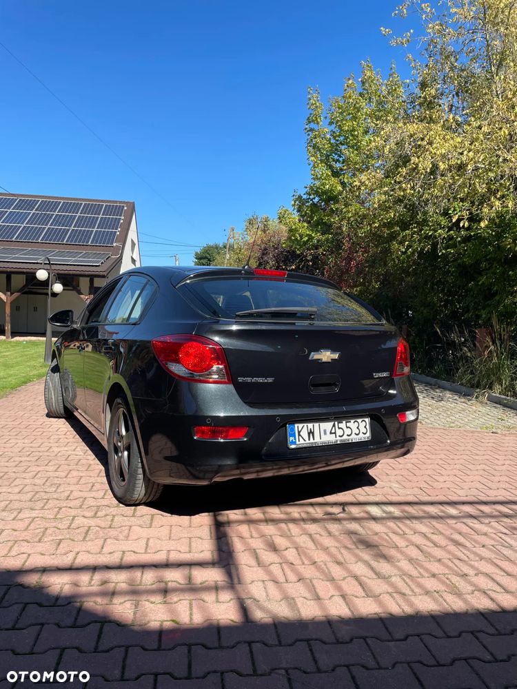 Chevrolet Cruze 1.8 LT+ - 4