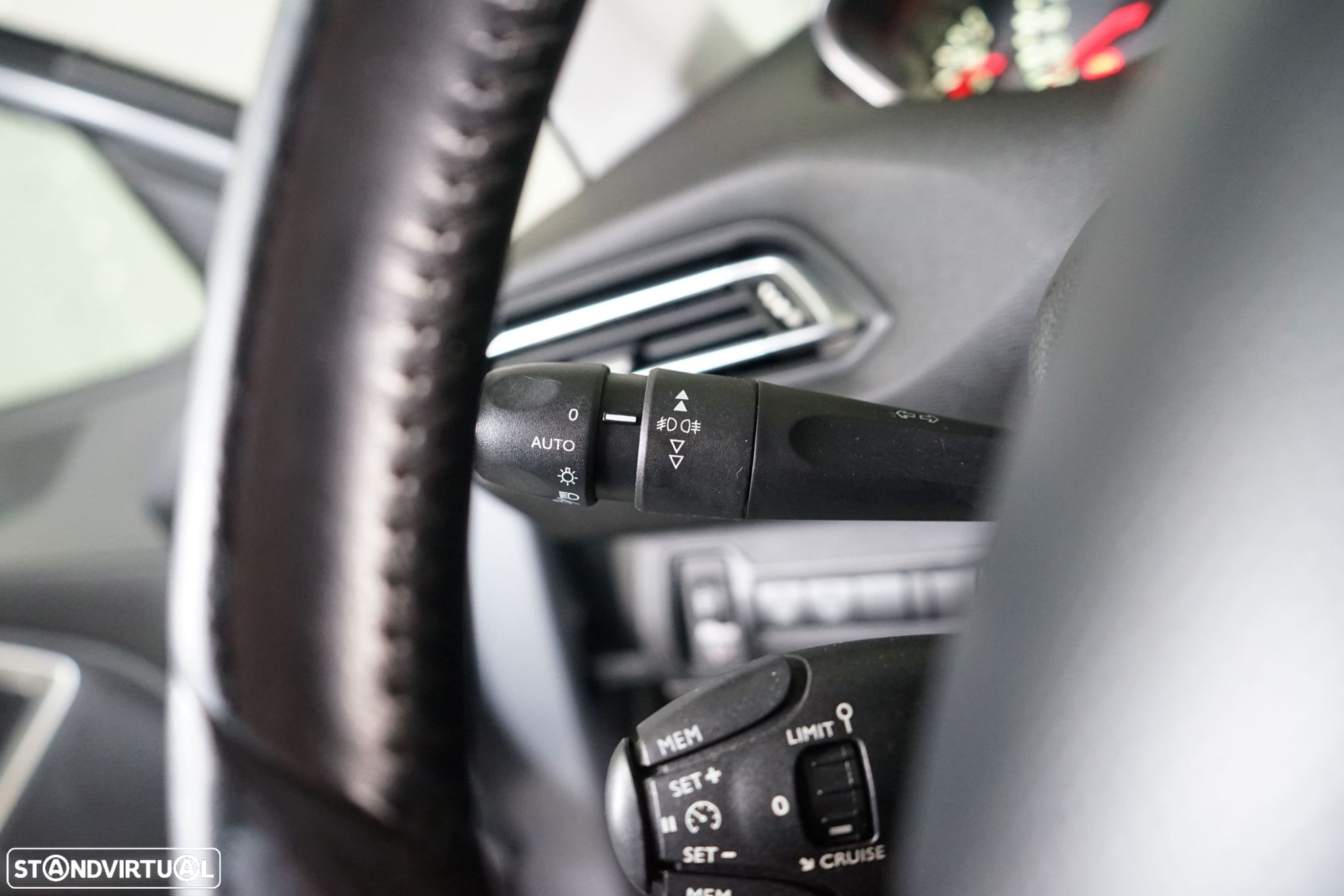 Peugeot 308 SW BlueHDi 120 EAT6 Stop & Start Active Business-Pack - 22