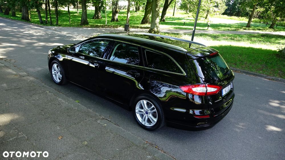 Ford Mondeo - 28