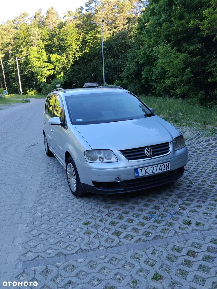 Volkswagen Touran 1.9 TDI Highline - 1
