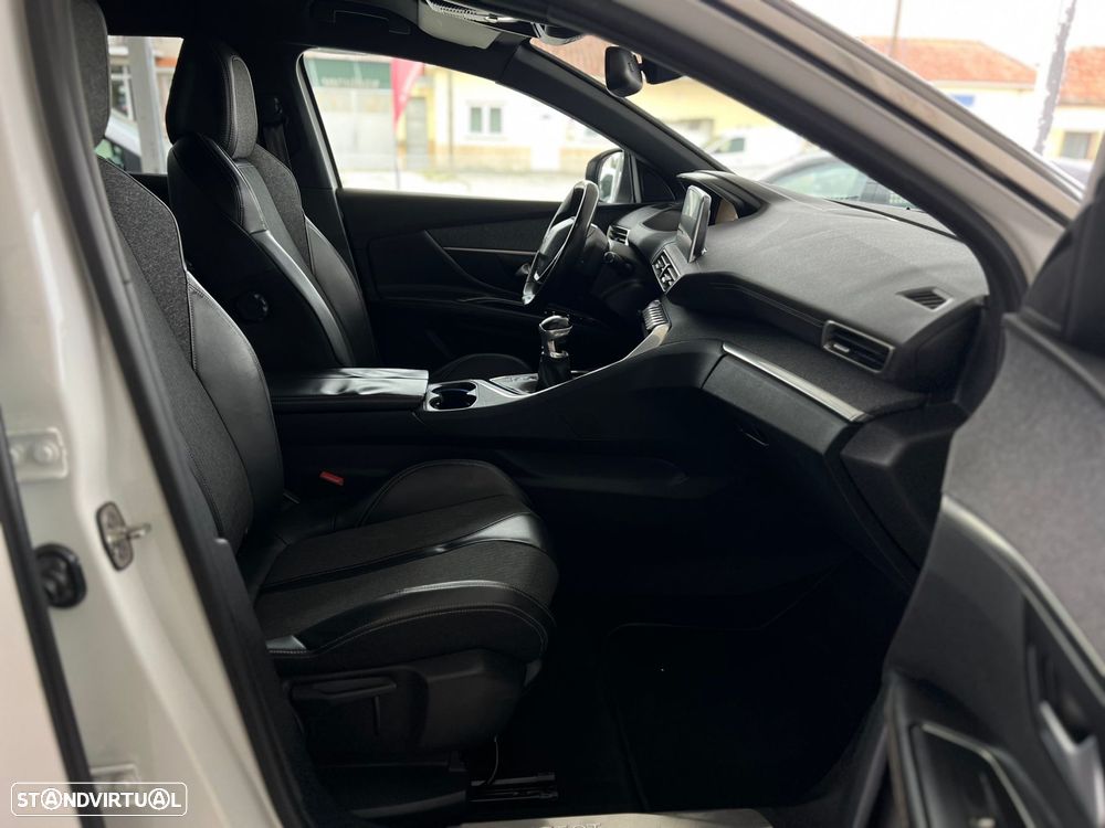 Peugeot 3008 1.5 BlueHDi GT Line - 24
