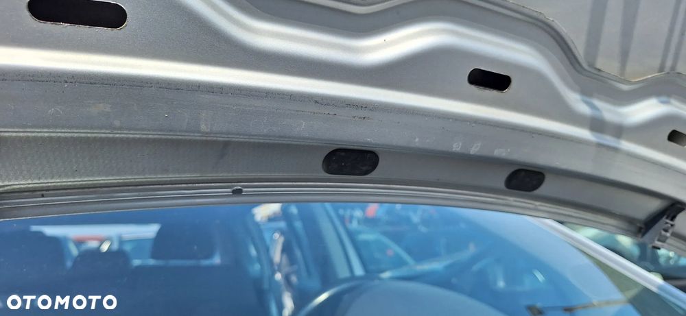 Volkswagen Polo 9N 05- Maska Pokrywa Komory Silnika Kod Lak LA7W - 33