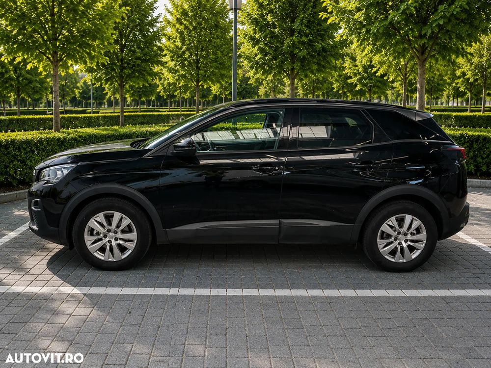 Peugeot 3008 1.2 PureTech S&S EAT8 Allure - 3