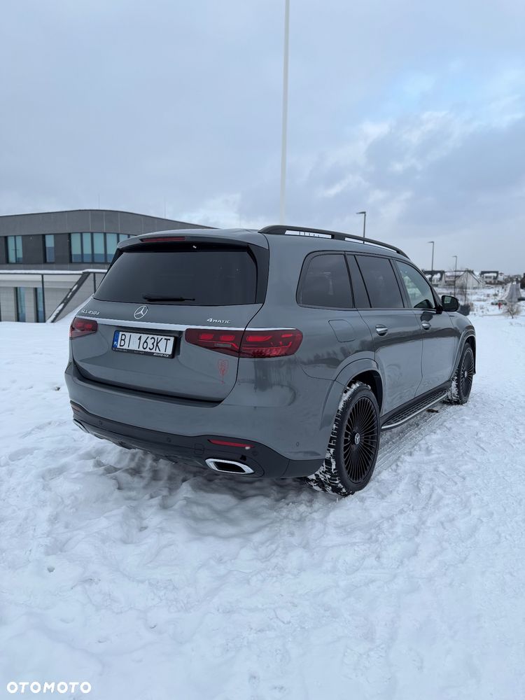 Mercedes-Benz GLS - 15
