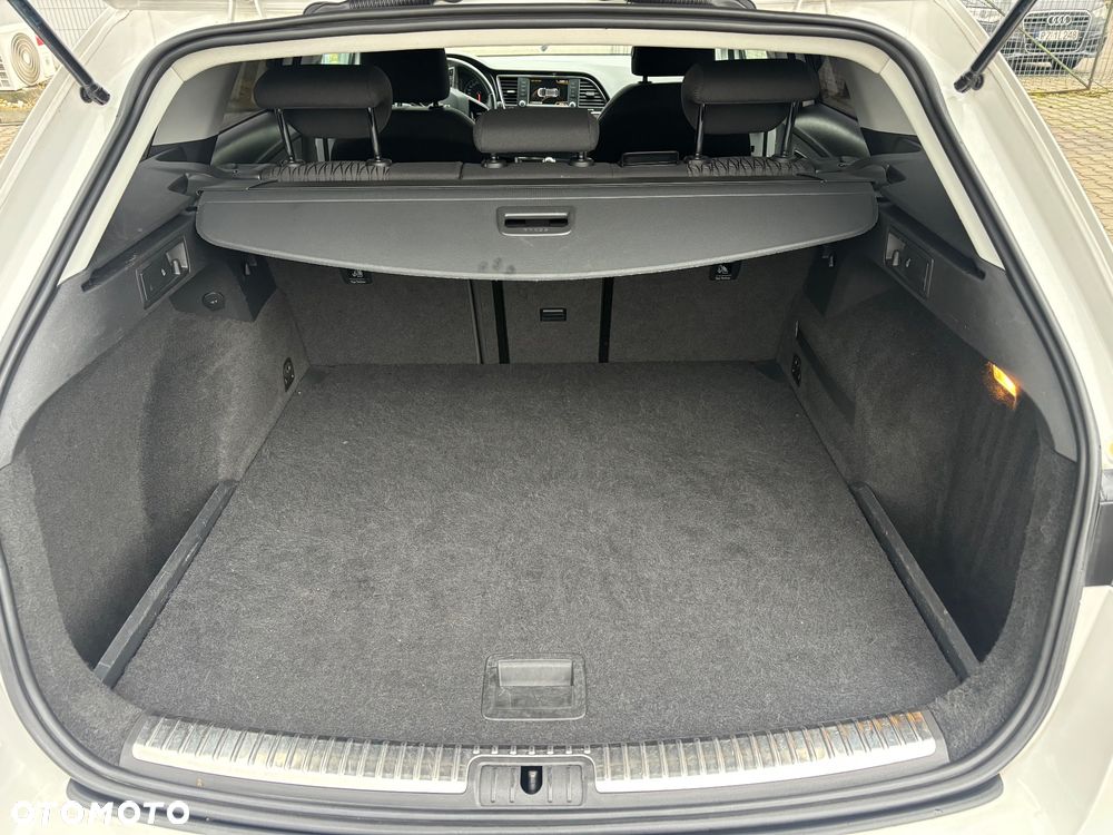 Seat Leon 2.0 TDI DPF Style - 17