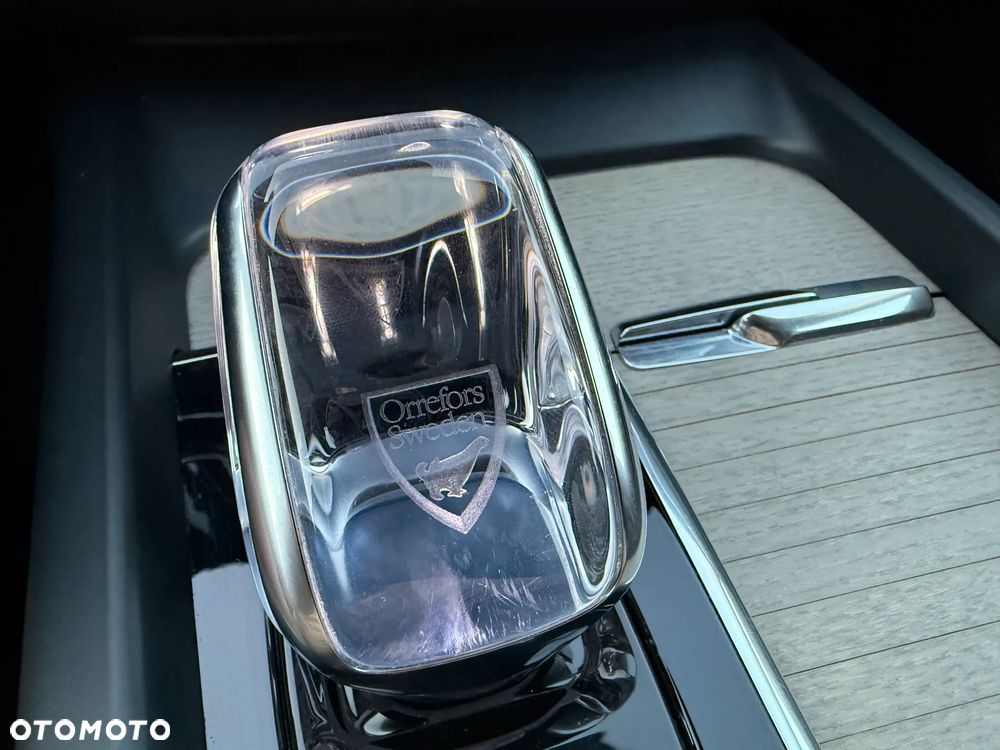 Volvo XC 60 B5 D AWD Geartronic Inscription - 25
