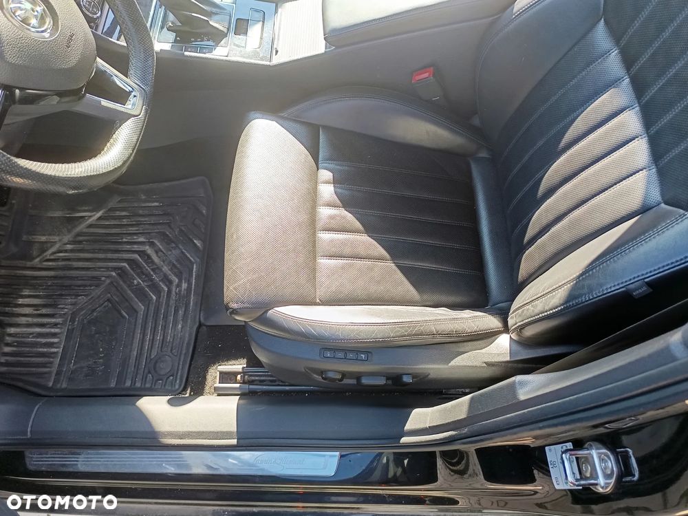 Skoda Superb 2.0 TSI L&K DSG - 23