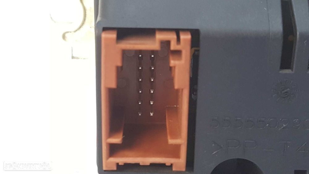 TELA/ECRÃ MULTIFUNÇÕES PEUGEOT PARTNER KOMBI PREMIUM - 5