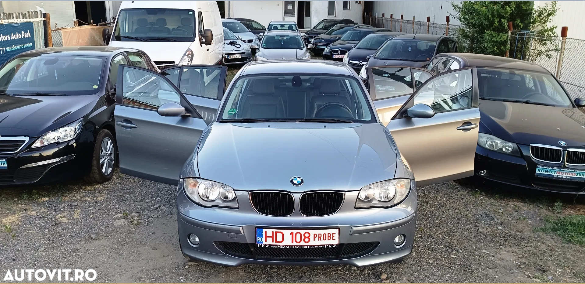 BMW Seria 1 118i - 26