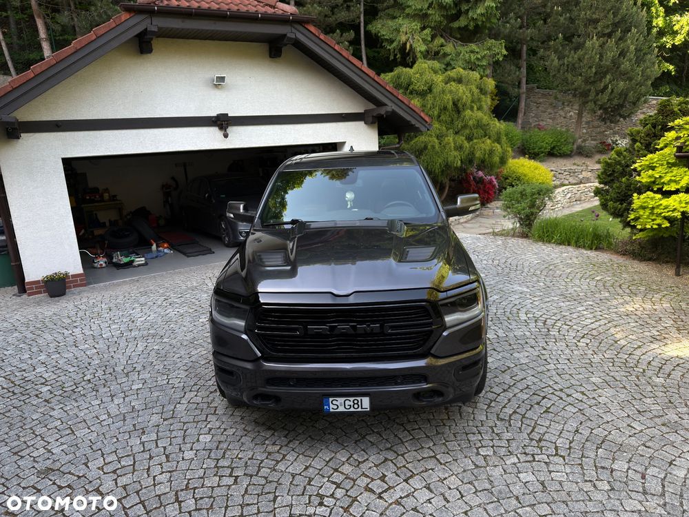 RAM 1500 Crew Cab Shortbed Laramie - 3
