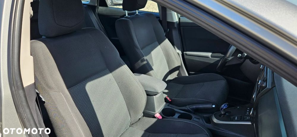 Toyota Auris 1.8 HSD Luna - 24