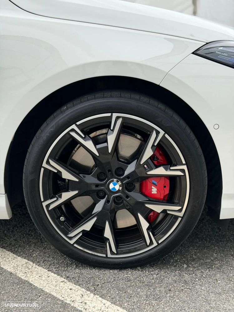 BMW 120 d Pack Desportivo M Pro - 22