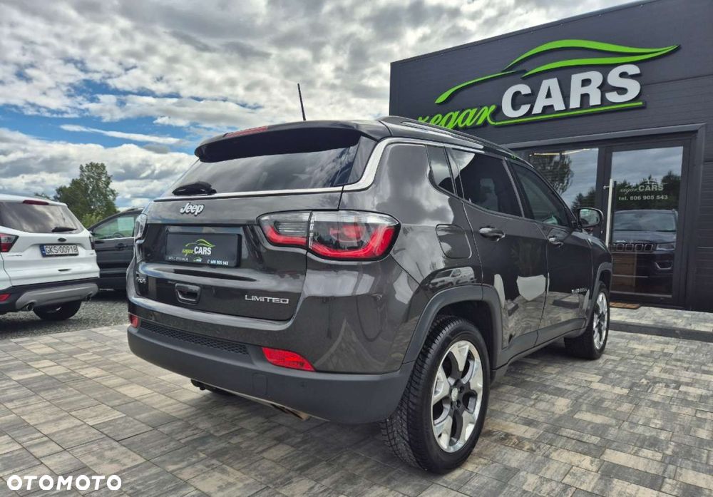 Jeep Compass - 34