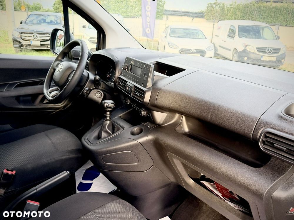 Toyota Proace City Verso 1.5 D-4D Business - 12
