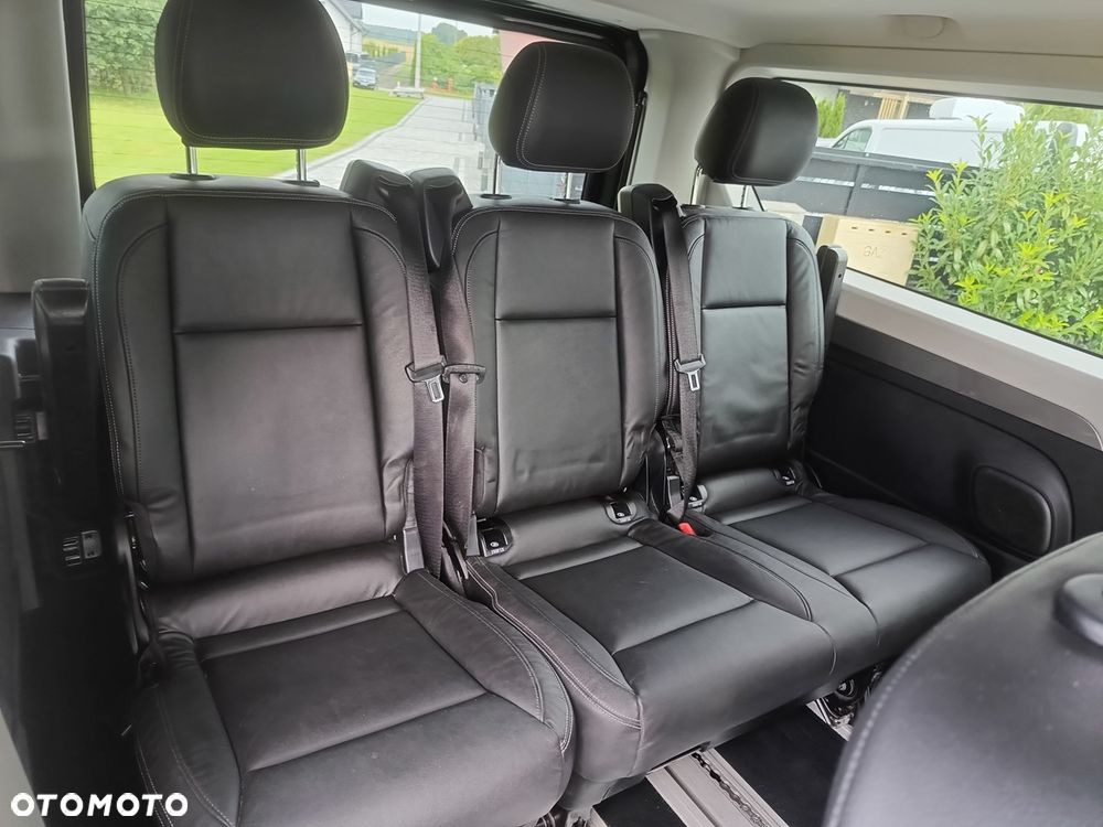 Renault Trafic Grand 2.0 dCi EDC - 9