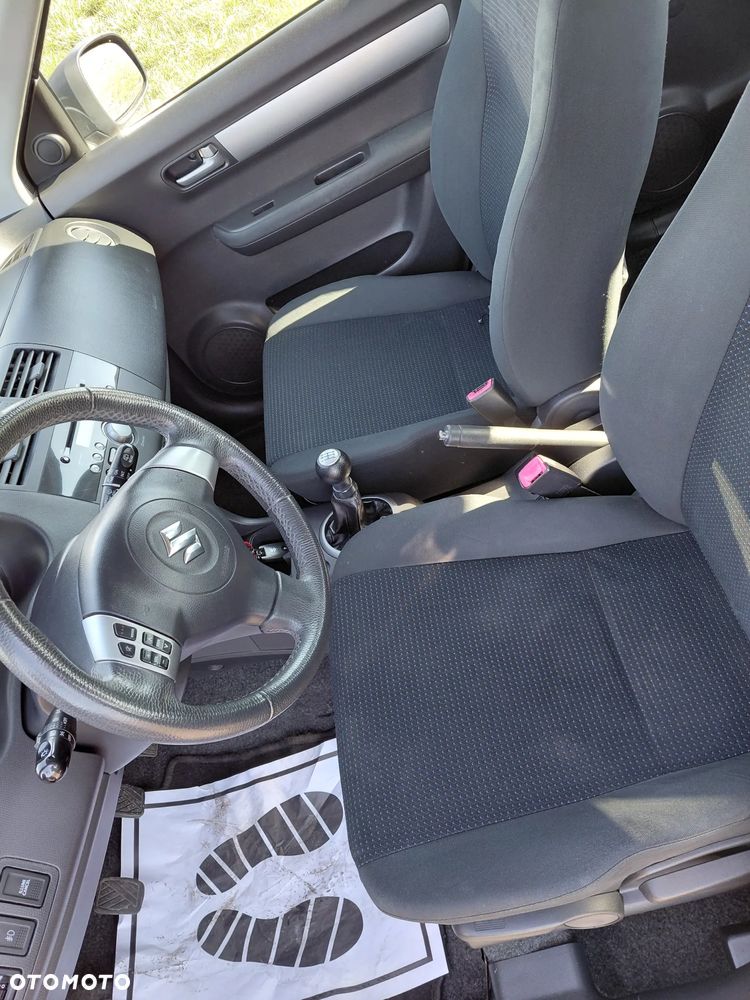 Suzuki Swift 1.5 Comfort+ - 8
