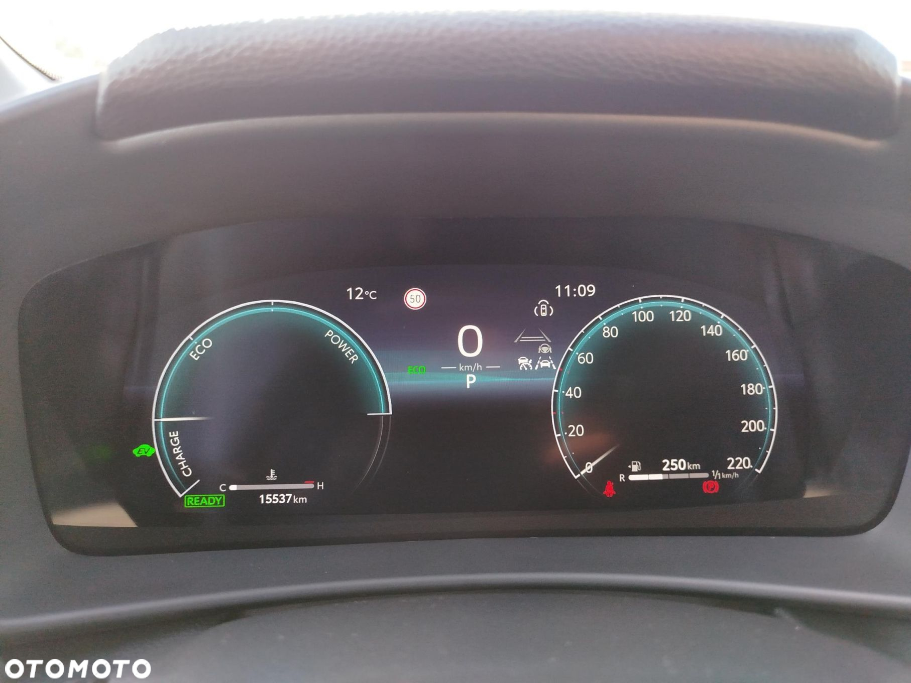 Toyota C-HR - 14