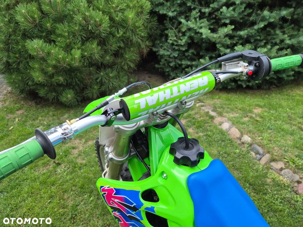 Kawasaki KX - 7