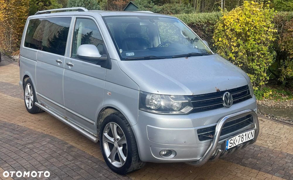 Volkswagen Multivan - 1