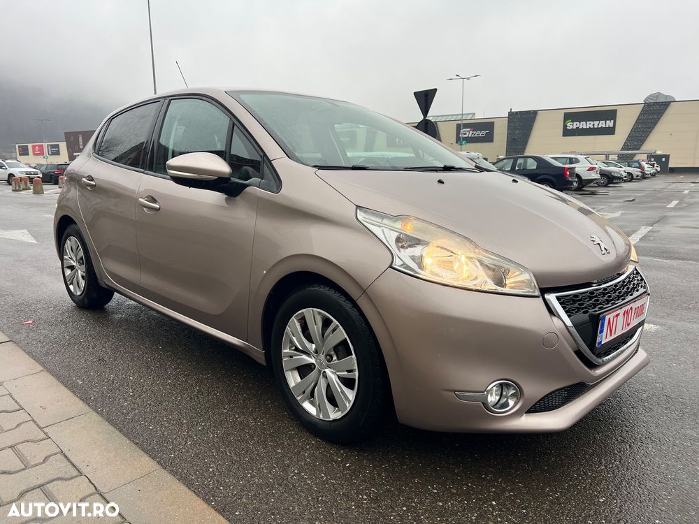 Peugeot 208 95 VTI Active - 8