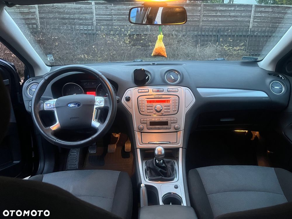 Ford Mondeo 2.0 TDCi Silver X - 8