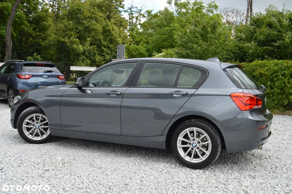 BMW Seria 1 118i Sport Line - 26