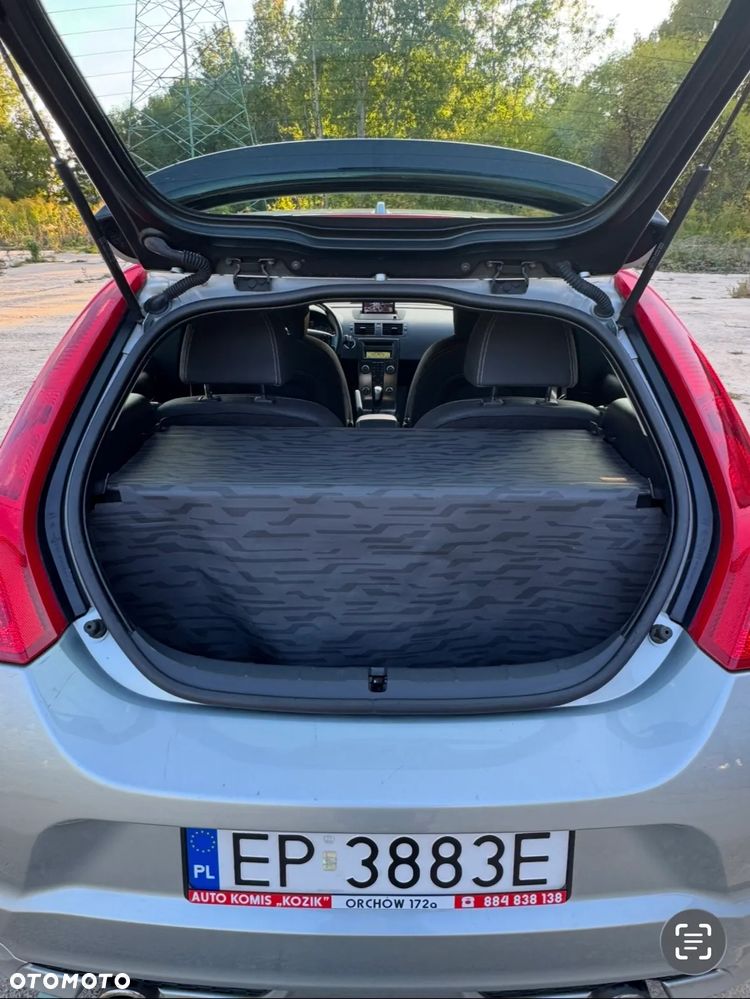 Volvo C30 D3 RDesign Edition - 11