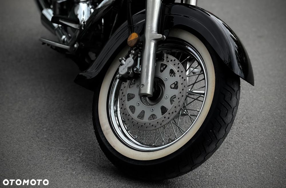 Suzuki Boulevard - 16