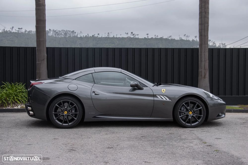 Ferrari California - 38