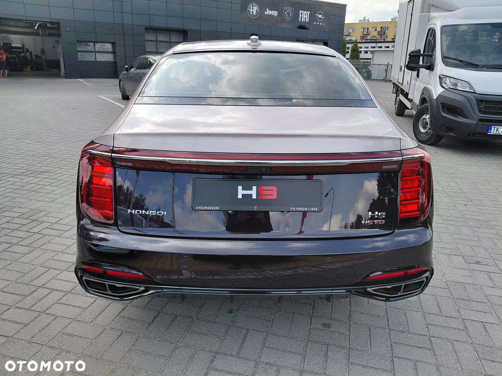 Hongqi H9 - 4